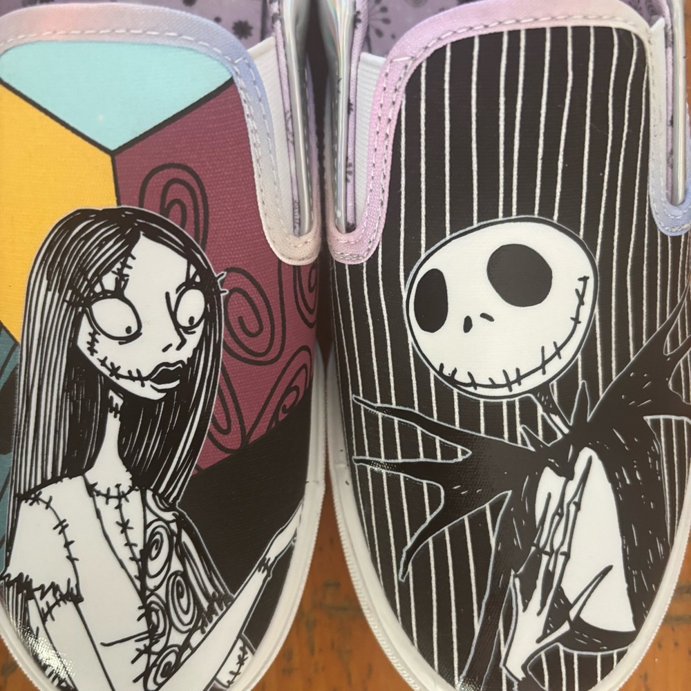 Disney Nightmare Before Christmas Slip-On Sneakers Women’s Size 8.5 - Picture 5 of 12